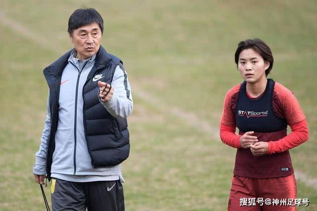 江伊婷再夺亚运会女子双向飞碟冠军 打破亚洲纪录